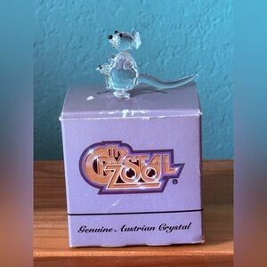 The Crystal Zoo Austrian Crystal Kangaroo with Baby – 1982 Figurine